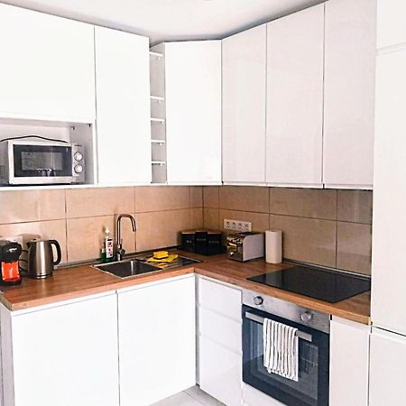 Beautiful Spacious 1-Bed Apartment With Aircon Puerto del Carmen  Luaran gambar