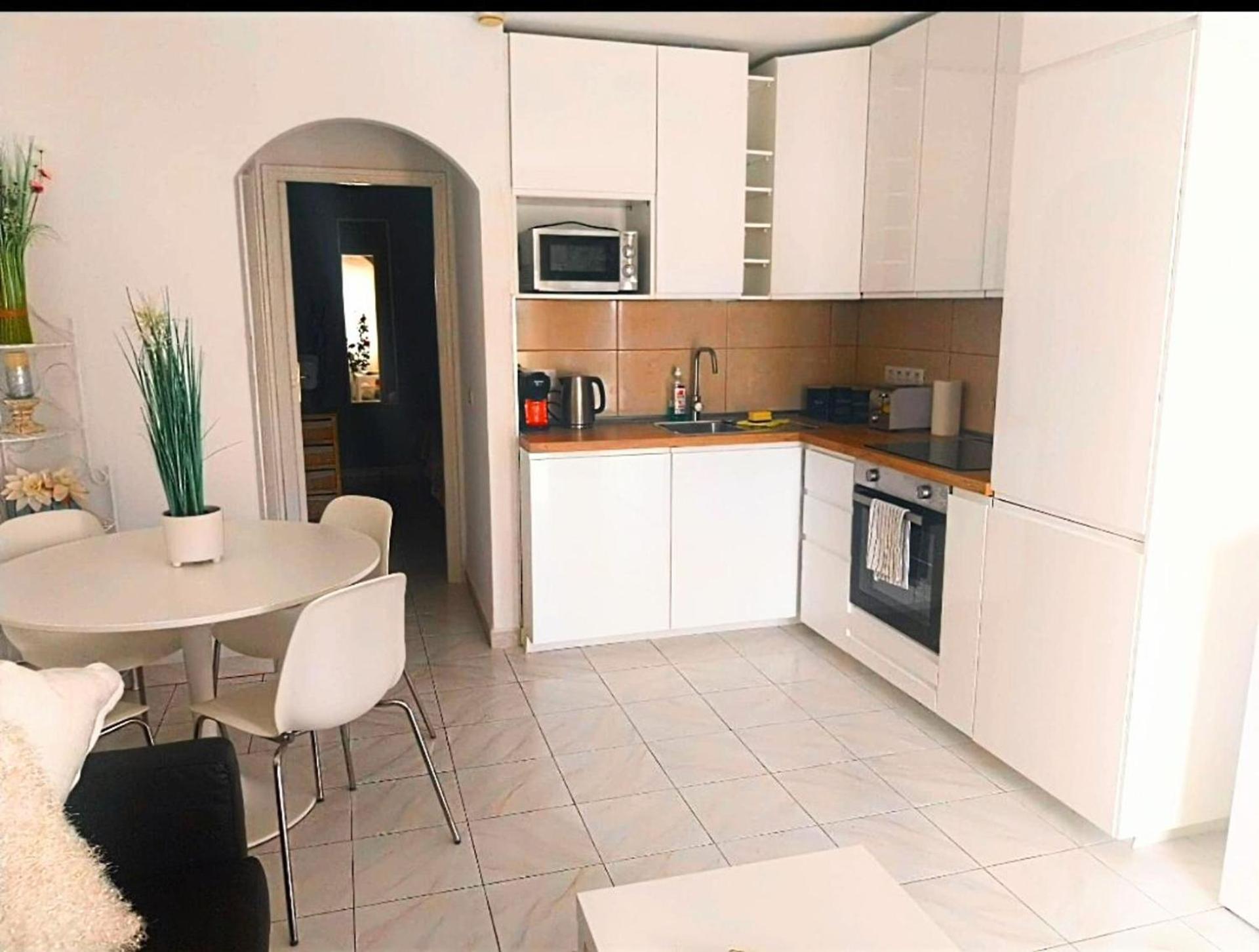 Beautiful Spacious 1-Bed Apartment With Aircon Puerto del Carmen  Luaran gambar
